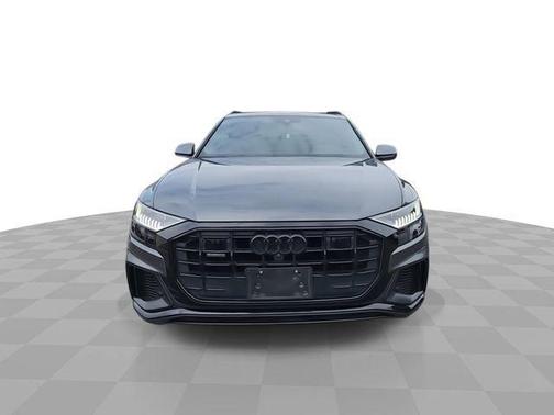 Daytona Gray Pearl Effect 2021 Audi Q8 55 Prestige