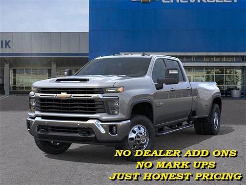 2025 Chevrolet Silverado 3500 LT