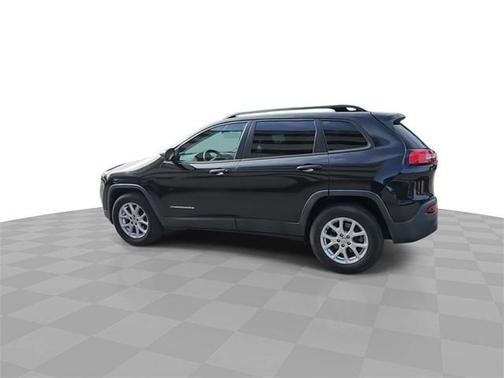 2015 Jeep Cherokee Sport