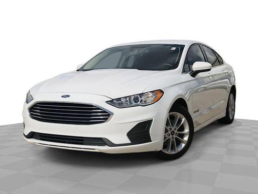 Oxford White 2019 Ford Fusion Hybrid SE