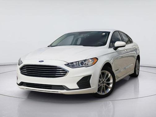 Oxford White 2019 Ford Fusion Hybrid SE