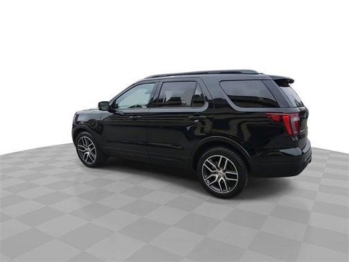 2018 Ford Explorer sport