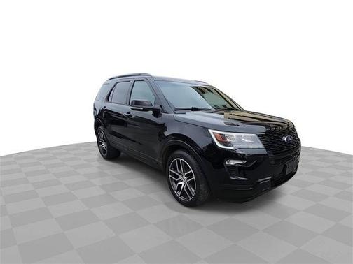 2018 Ford Explorer sport