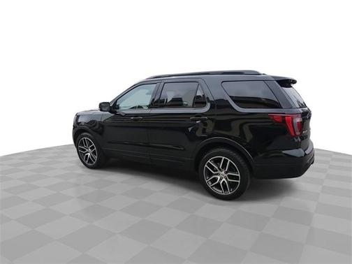 2018 Ford Explorer sport