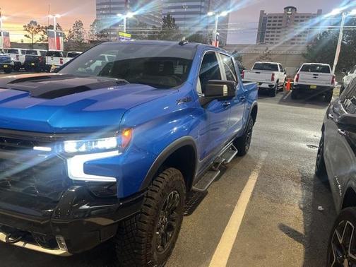 2025 Chevrolet Silverado 1500 ZR2