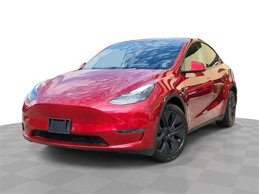 2025 Tesla Model Y Long Range