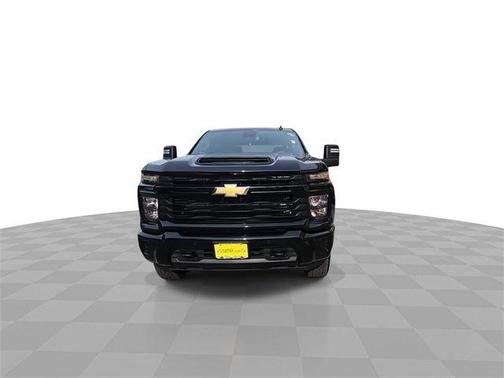 2025 Chevrolet Silverado 2500 Custom