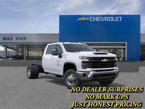 Summit White 2026 Chevrolet Silverado 3500 WT