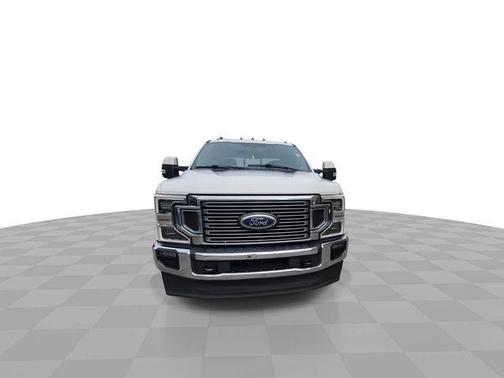 White 2020 Ford F-350 Lariat Super Duty