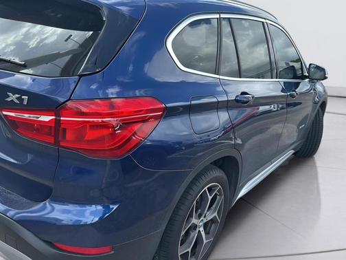 Blue Metallic 2018 BMW X1 sDrive28i