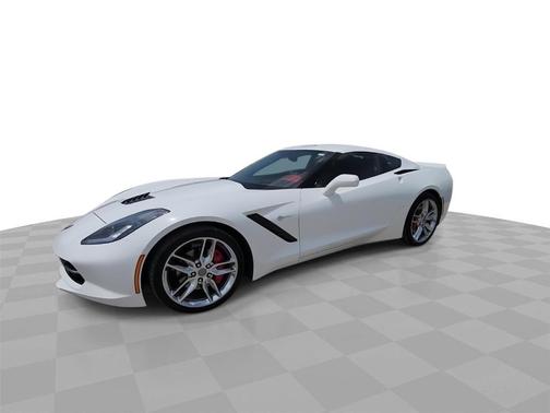 Arctic White 2018 Chevrolet Corvette Stingray