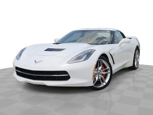 Arctic White 2018 Chevrolet Corvette Stingray