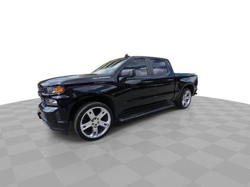 Black 2019 Chevrolet Silverado 1500 Custom