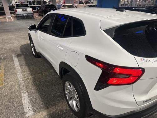 2025 Chevrolet Trax LS