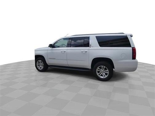 2018 Chevrolet Suburban LT