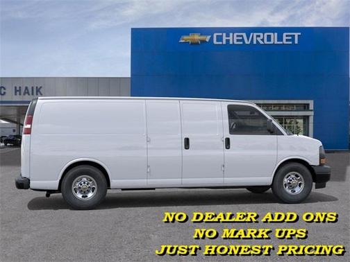 2025 Chevrolet Express 2500 Work Van