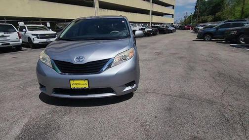 2011 Toyota Sienna Base