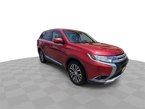 2016 Mitsubishi Outlander SE