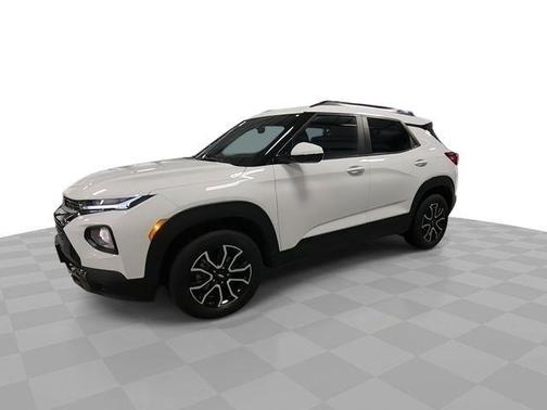 Summit White 2023 Chevrolet Trailblazer ACTIV