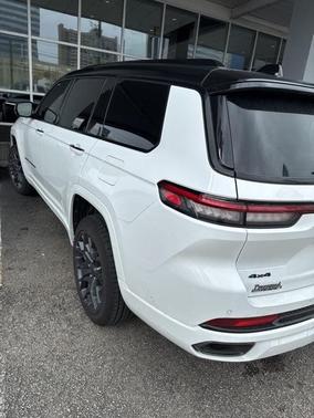 2023 Jeep Grand Cherokee L Summit