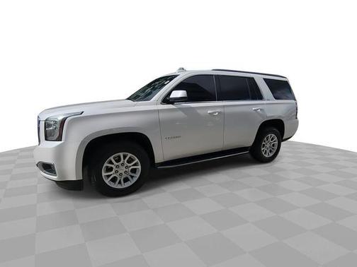 White Frost Tri-Coat 2018 GMC Yukon SLT
