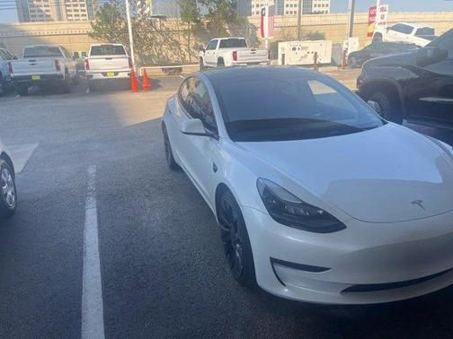 2023 Tesla Model 3 Performance