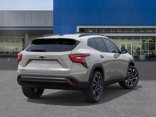 White Sand 2026 Chevrolet Trax 2RS