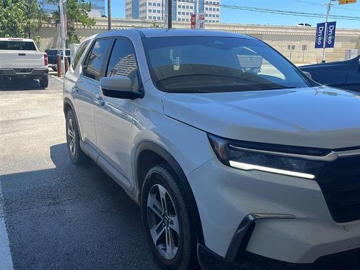 Platinum White Pearl 2025 Honda Pilot EX-L
