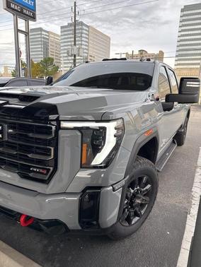 2025 GMC Sierra 2500 AT4