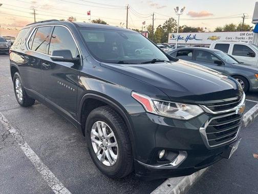 2020 Chevrolet Traverse LT Cloth