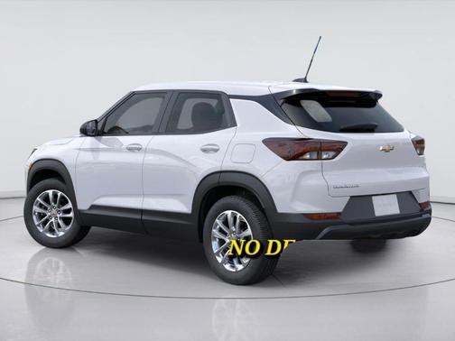 Summit White 2026 Chevrolet Trailblazer LS
