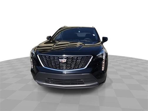 2022 Cadillac XT4 Premium Luxury