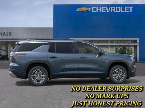 Blue 2026 Chevrolet Traverse LT