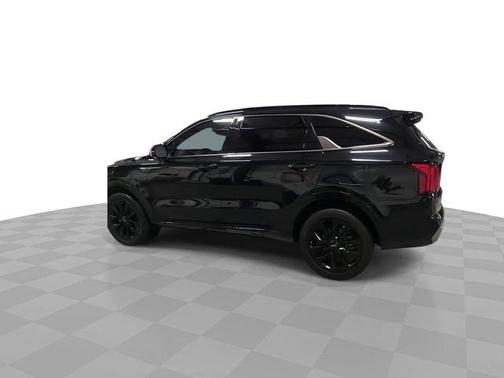 Ebony Black 2022 Kia Sorento SX