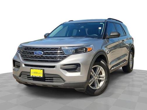Silver Metallic 2020 Ford Explorer XLT