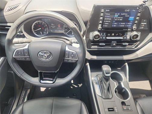 2021 Toyota Highlander XSE