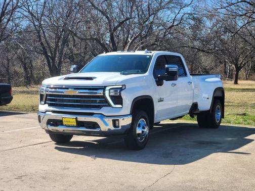 Summit White 2024 Chevrolet Silverado 3500 LTZ