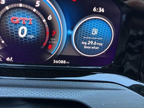 2023 Volkswagen Golf GTI 2.0T 40th Anniversary Edition