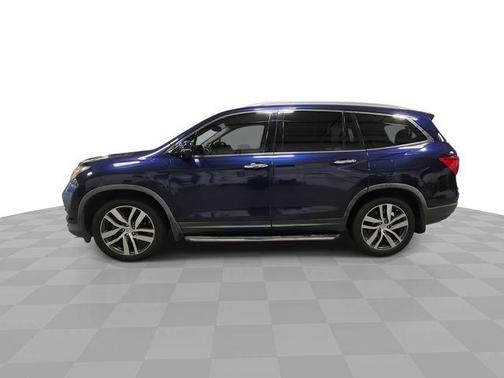 Steel Sapphire Metallic 2017 Honda Pilot Touring