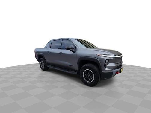 Gray Matte 2026 Chevrolet Silverado EV Trail Boss