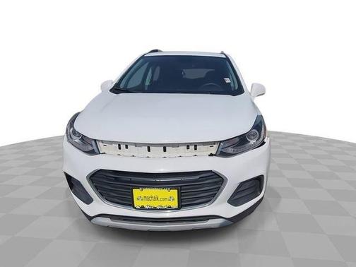 Summit White 2020 Chevrolet Trax LT