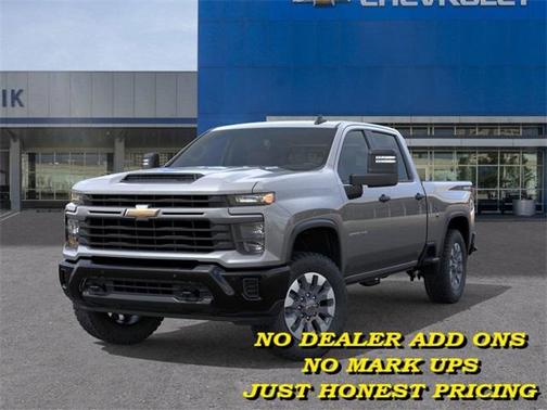 2026 Chevrolet Silverado 2500 Custom