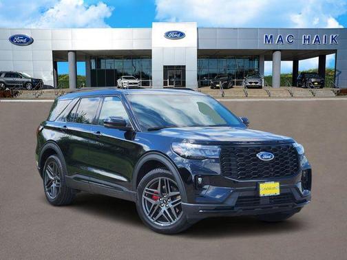 Black Metallic 2026 Ford Explorer ST-Line