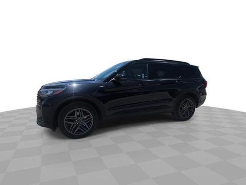 Black Metallic 2026 Ford Explorer ST-Line