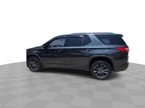 Graphite Metallic 2020 Chevrolet Traverse RS