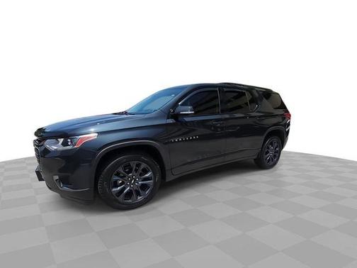 Graphite Metallic 2020 Chevrolet Traverse RS