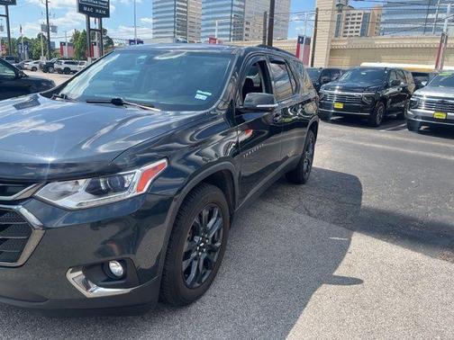 Graphite Metallic 2020 Chevrolet Traverse RS