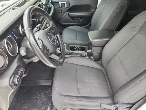 2021 Jeep Wrangler Unlimited Sport Altitude