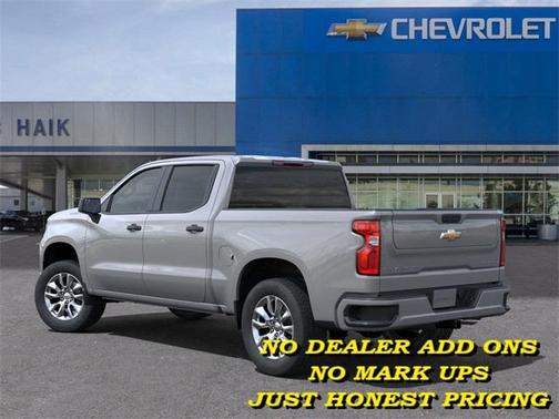 2025 Chevrolet Silverado 1500 Custom