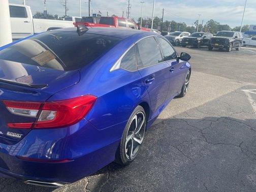 2022 Honda Accord Sport SE